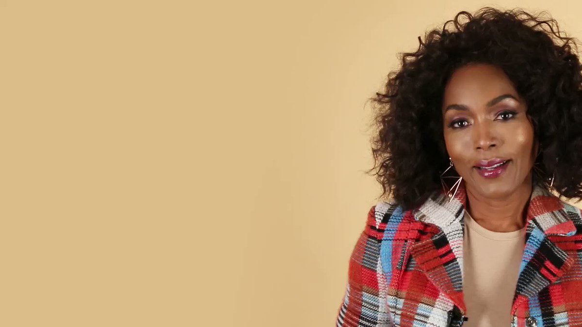 AM to DM by BuzzFeed News (@AM2DM) on Twitter photo 2018-03-15 01:22:26 We asked Angela Bassett to audition as Killmonger and ITS. SO. GOOD. #WakandaForever We asked Angela Bassett to audition as Killmonger and ITS. SO. GOOD. #WakandaForever