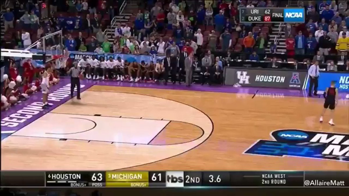 MICHIGAN STUNS HOUSTON AT THE BUZZER WITH TITANIC