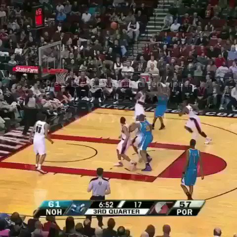 (2011) Happy birthday to Andre Miller! Never forget when he faked a timeout and got an easy layup. 