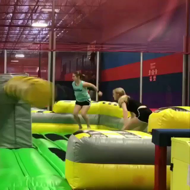 Jumpstreet top near me