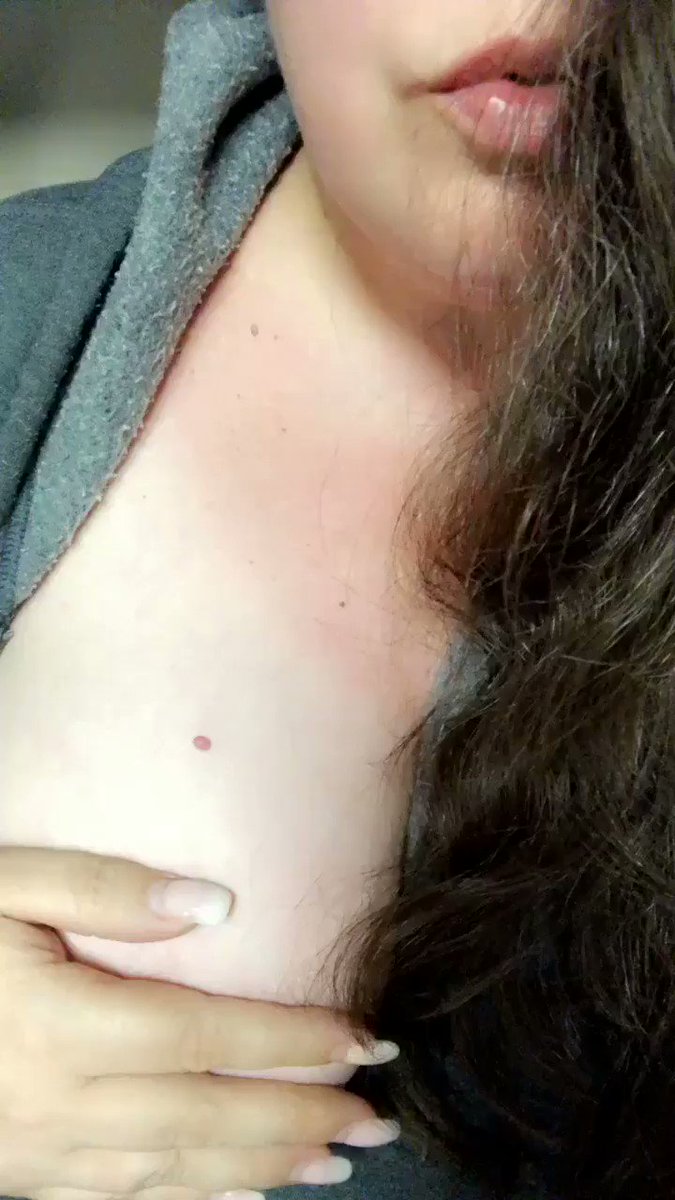 Model - Misha Nox bigtits