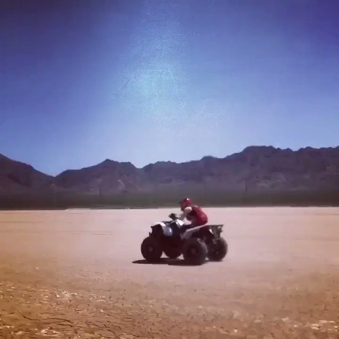 #lasvegas #quadbiking #desert #nv https://t.co/3HAk0iUBvC