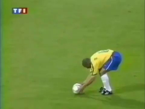 Happy 45th Birthday Roberto Carlos

here he is sending France round the bend with this famous free-kick 