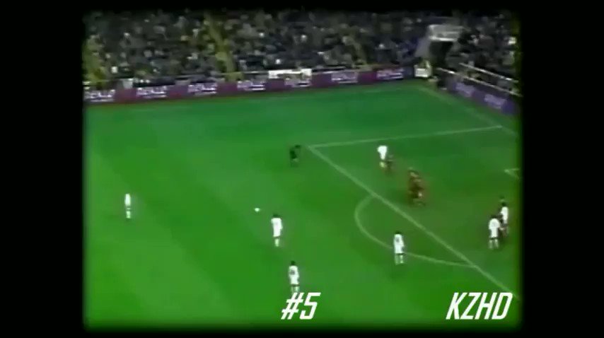 Happy Birthday Roberto Carlos!

Here\s 5 of his finest! 