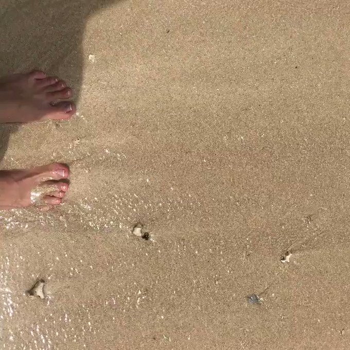 For all my foot lovers with love 💗 #footfetishnation #footfetishism #feetporn #feetlovers #feetinthesand