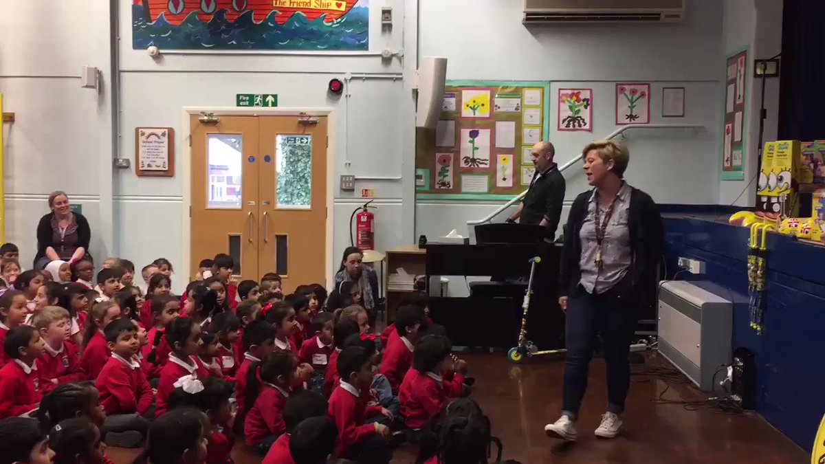 Jeans for Genes on Twitter "Guess who came to visit Lever Edge Primary