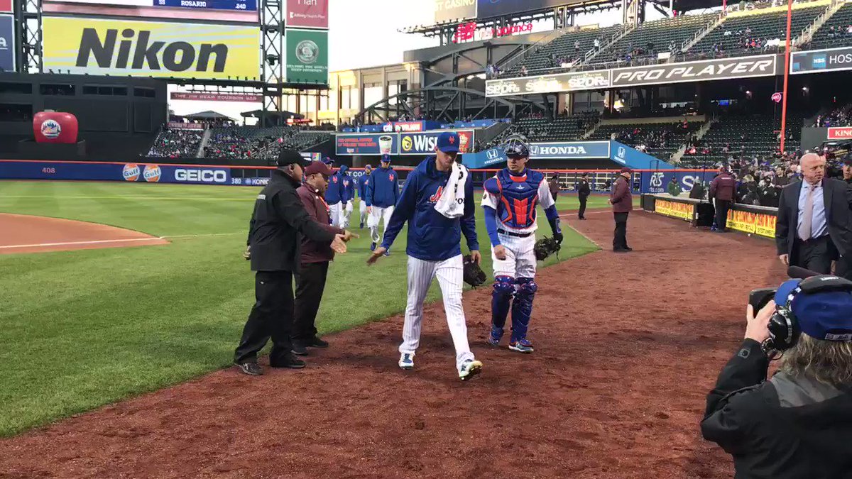 .@Smatz88 is ready to go. 👊 #LGM https://t.co/sHAa1PDaKu