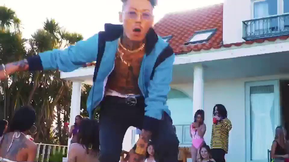 Kowichi Mv公開 Kowichi Zot On The Wave On The Wave Official Video T Co Zats6umw 今夜0時 Ep Kowichi On The Wave デジタルリリース Itunes T Co 79q3xxwpfj Flyboyrecords T Co 6yl1rgext1