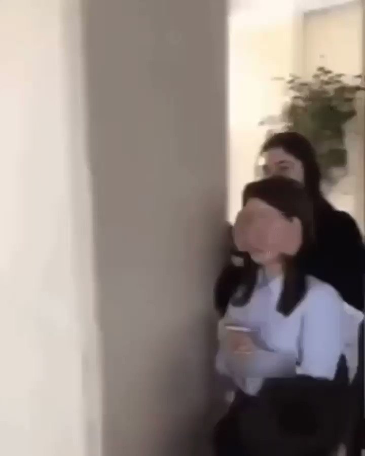 ozgurugzo (@ozgurugzo) on Twitter photo 23/04/2018 19:59:28 ajdksjdksafjsjk ajdksjdksafjsjk