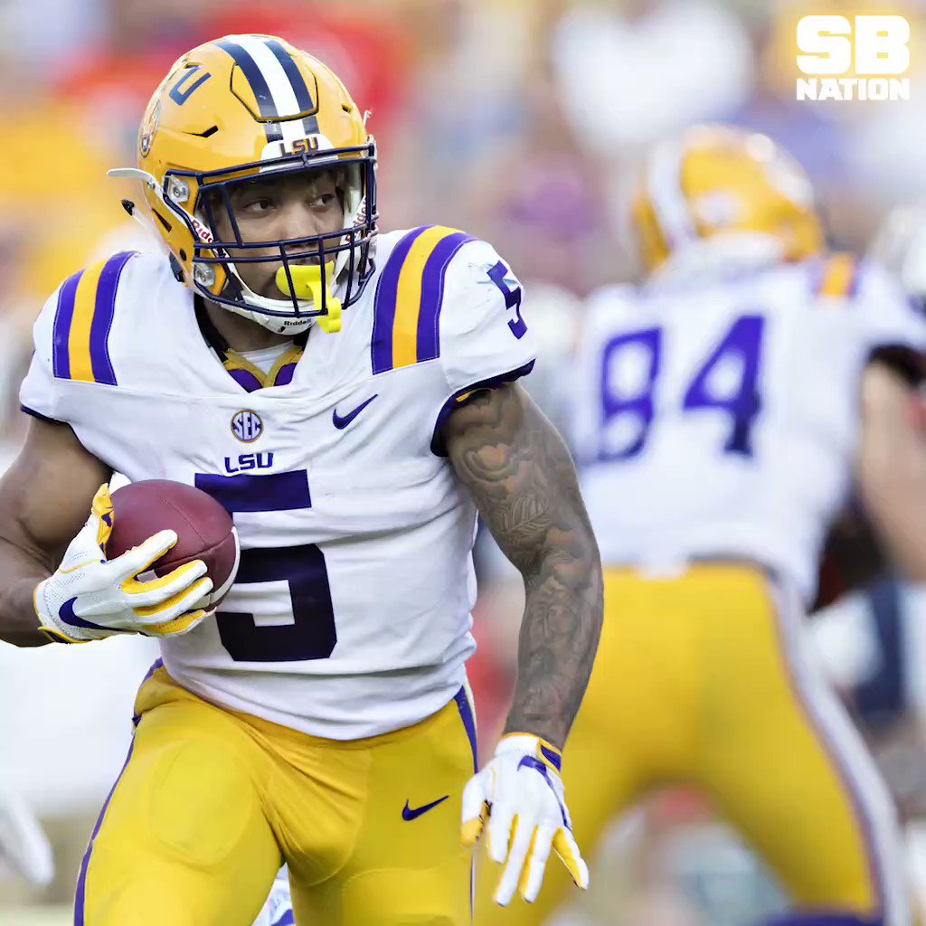 BleedingGreenNation (@BleedingGreen) on Twitter photo 25/04/2018 18:13:36 The Eagles should draft Derrius Guice — @MichaelKistNFL makes the case: bleedinggreennation.com/2018/4/25/1728… The Eagles should draft Derrius Guice — @MichaelKistNFL makes the case: bleedinggreennation.com/2018/4/25/1728…