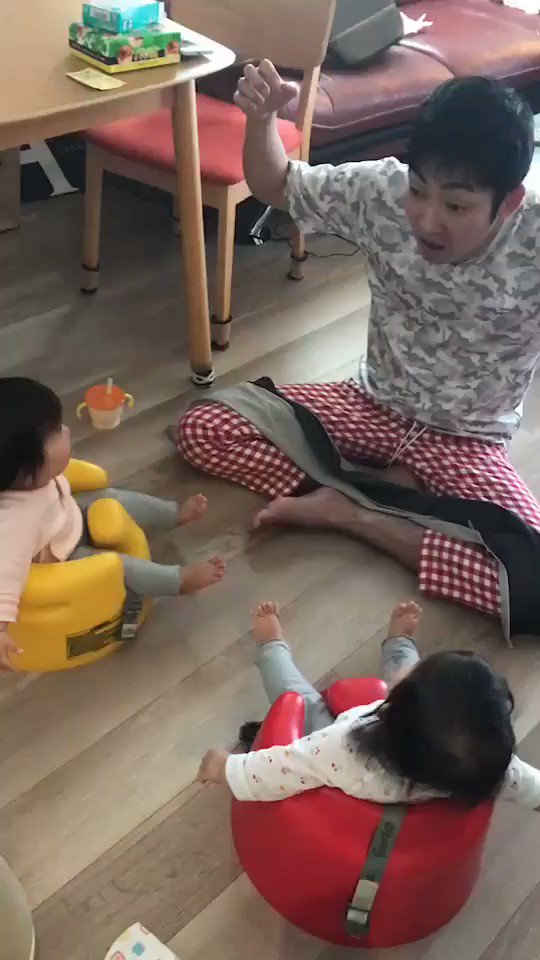 いないいないばあ最強説？！なぜか笑っちゃう赤ちゃんに胸キュン♡
