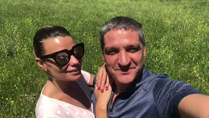 Buenos d&iacute;as bonit@s!! Si quer&eacute;is un v&iacute;deo personalizado de @gusgonzalves o m&iacute;o para cualquier fecha o<a class="tags" target="_blank" title="On Twitter" href="/?out=eyJ0eXAiOiJKV1QiLCJhbGciOiJIUzUxMiJ9.eyJpYXQiOjE3MjMwMjgxNzYsImlzcyI6InR3cG9ybnN0YXJzLmNvbSIsIm5iZiI6MTcyMzAyODE3NiwiZXhwIjoxNzU0NTY0MTc2LCJyZWRpcmVjdF91cmwiOiJodHRwczovL3R3aXR0ZXIuY29tL3MifQ.pNA_niZgat3O1VFGgswo4_-VdNfMW2LKK3C5xGWWOVw-a0w0DrdiEVcrY-3y96SC-OROj1bareGksiK_sW1XZA">@s</a><a href="/tag/viernessanto"class="tags"><span>#viernessanto</span></a><a href="/tag/semanasanta"class="tags"><span>#semanasanta</span></a>