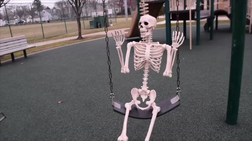 BAD DAY FUCKED UP AGAIN AND KIDS LAGHUED AT M -ADMIN https://t.co/pOwVycTn1v