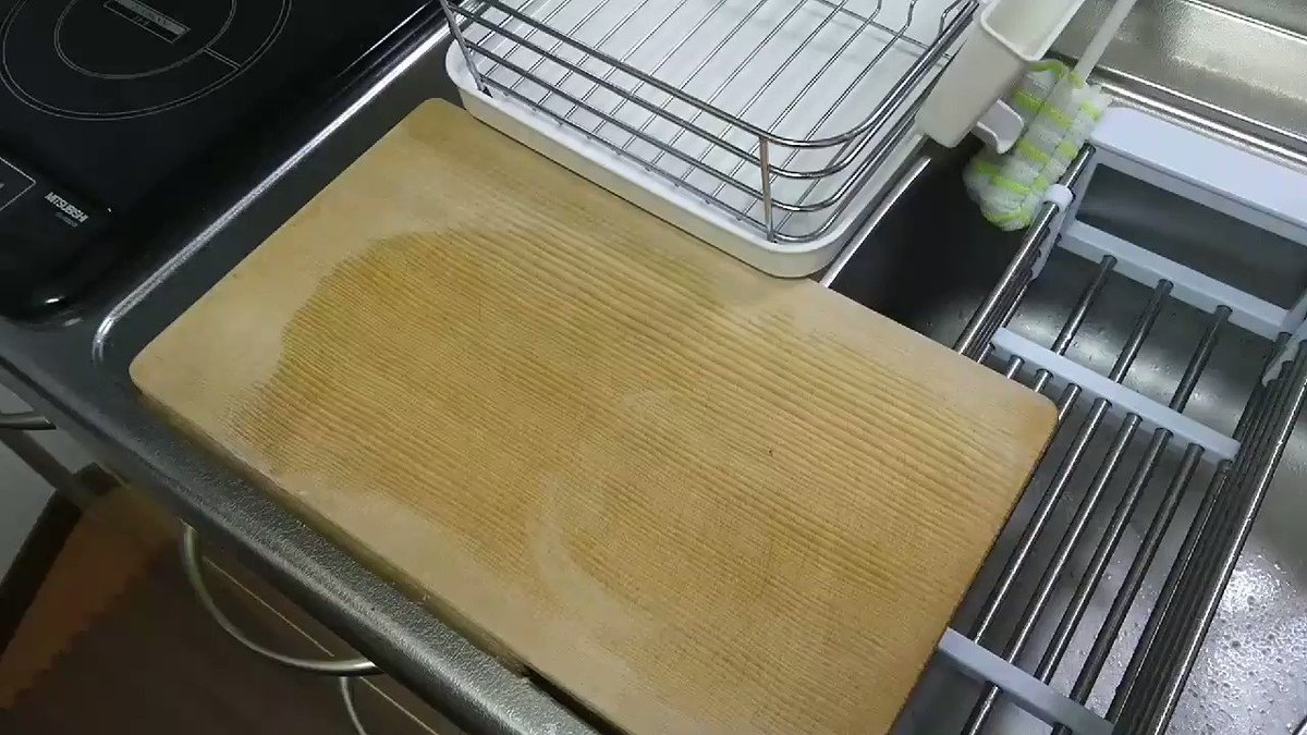 じゃがいもをつぶすよンッ 声優森久保祥太郎さんの声真似でポテトサラダの下準備をする動画が面白すぎる Togetter じゃがいもをつぶすよンッ 声優森久保祥太郎さんの声真似でポテトサラダの下準備をする動画が面白すぎる Togetter