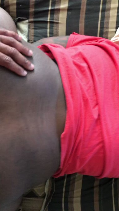 I get so wet when I&rsquo;m getting fucked I don&rsquo;t cream I just start getting a clear liquid but He said he