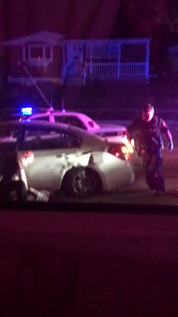 This shit happened in my my own front yard last night !! I don’t care what this dude did, there is no justifiable reason for what the cop did. They had him restrained and the cop deadass kicks him in the head.