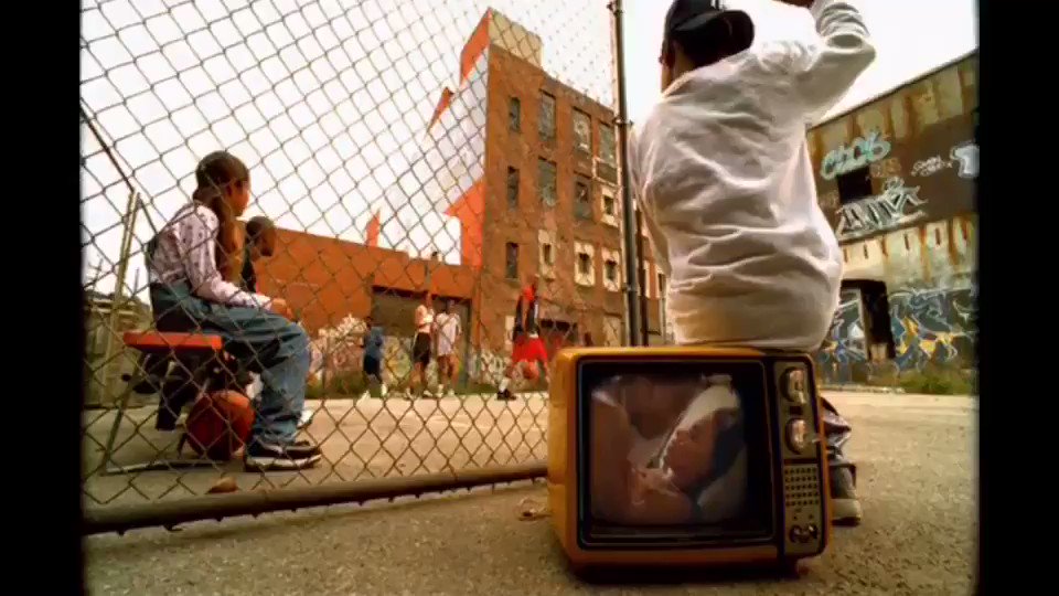 Happy birthday Raphael Saadiq!  