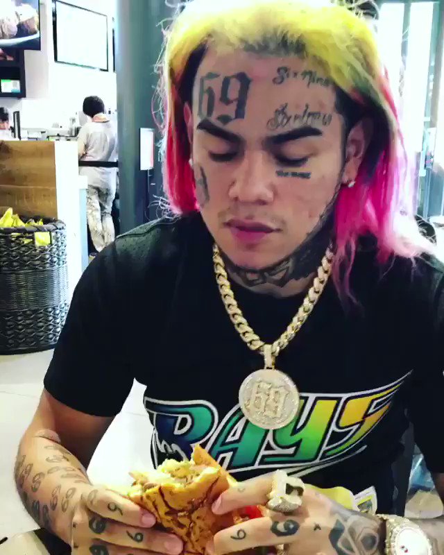 “Tekashi69 back out here testing y’all 👀 @6ix9ine https://t.co/rof82kR1gA”...