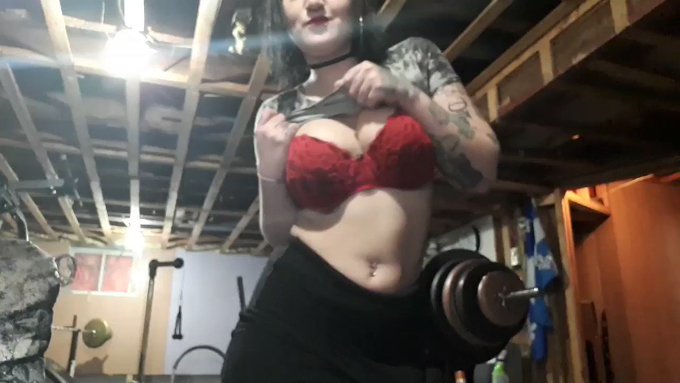 Tu veux plus de contenue ! Et ce quotidiennement 💥💦 snap premium la solution💥💦 ecris moi en privee pour