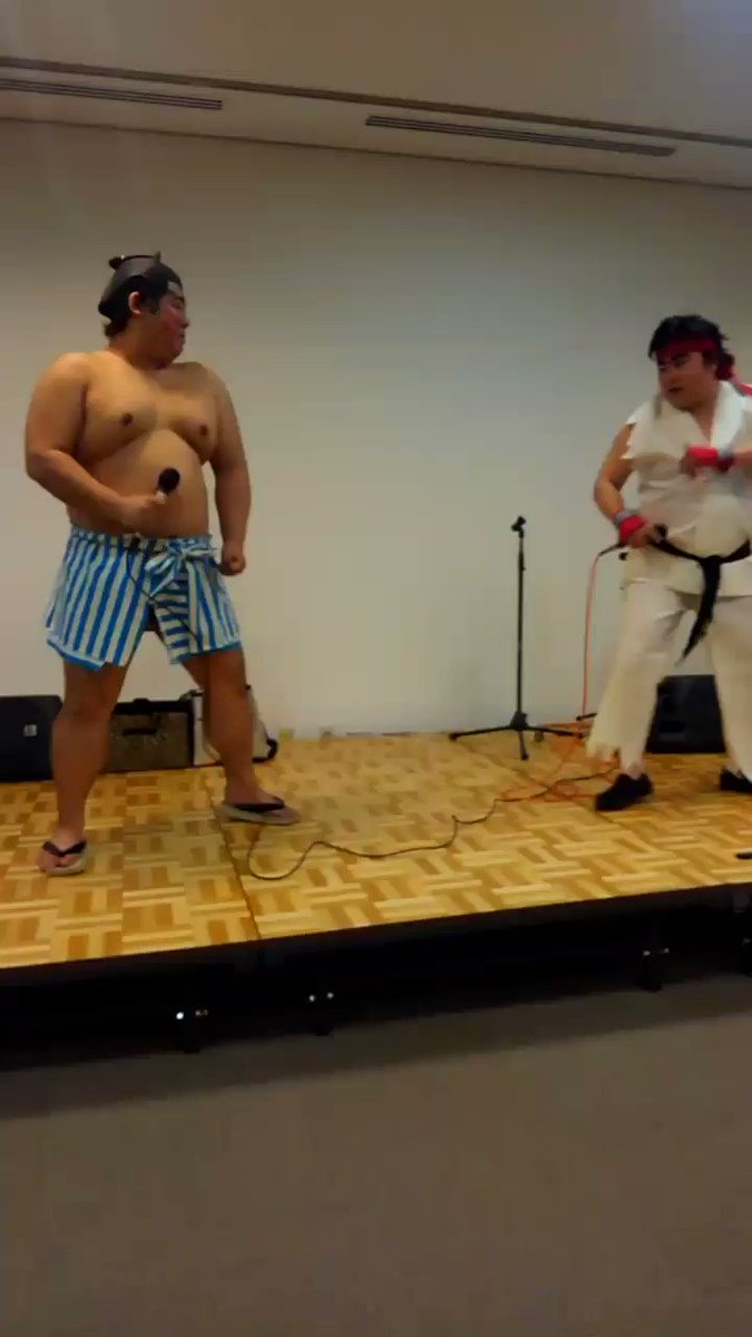 In honor of #StreetFighter 30th anniversary, here is a real life reenactment of a fight between Ryu and E. Honda. You won’t be disappointed.