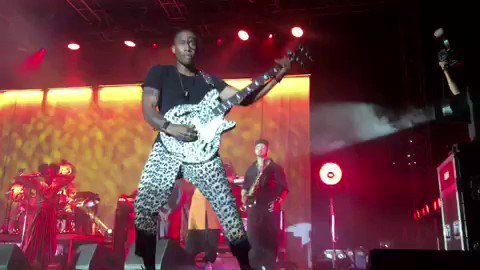 Happy belated Birthday Raphael Saadiq 