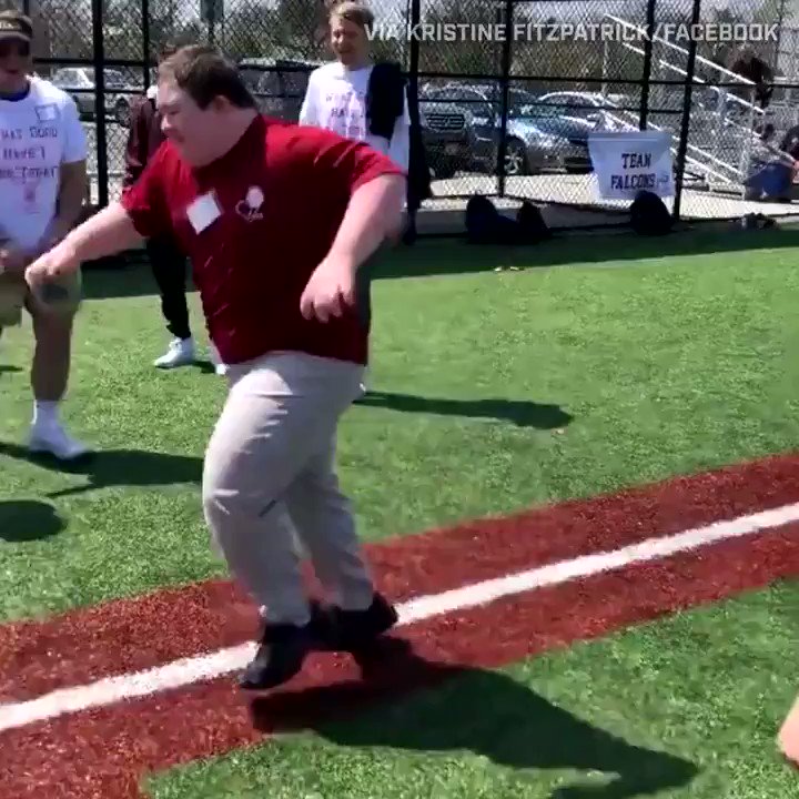 Having a younger brother with Down's Syndrome...I never get sick of seeing videos like this. Hits me right in the feels. ❤️