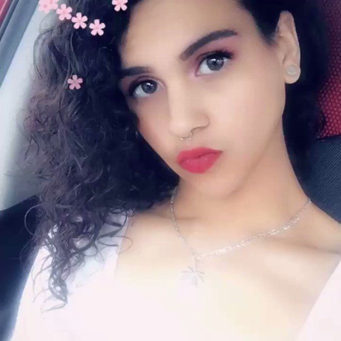 Today went pretty fast 💨 glad the day is over 🤟🤟 #tired #longday #Work #stillcute #makeupbyme #makeupartist<a href="/tag/work"class="tags"><span>#work</span></a><a href="/tag/makeupartist"class="tags"><span>#makeupartist</span></a><a href="/tag/tired"class="tags"><span>#tired</span></a><a href="/tag/longday"class="tags"><span>#longday</span></a><a href="/tag/makeupbyme"class="tags"><span>#makeupbyme</span></a>