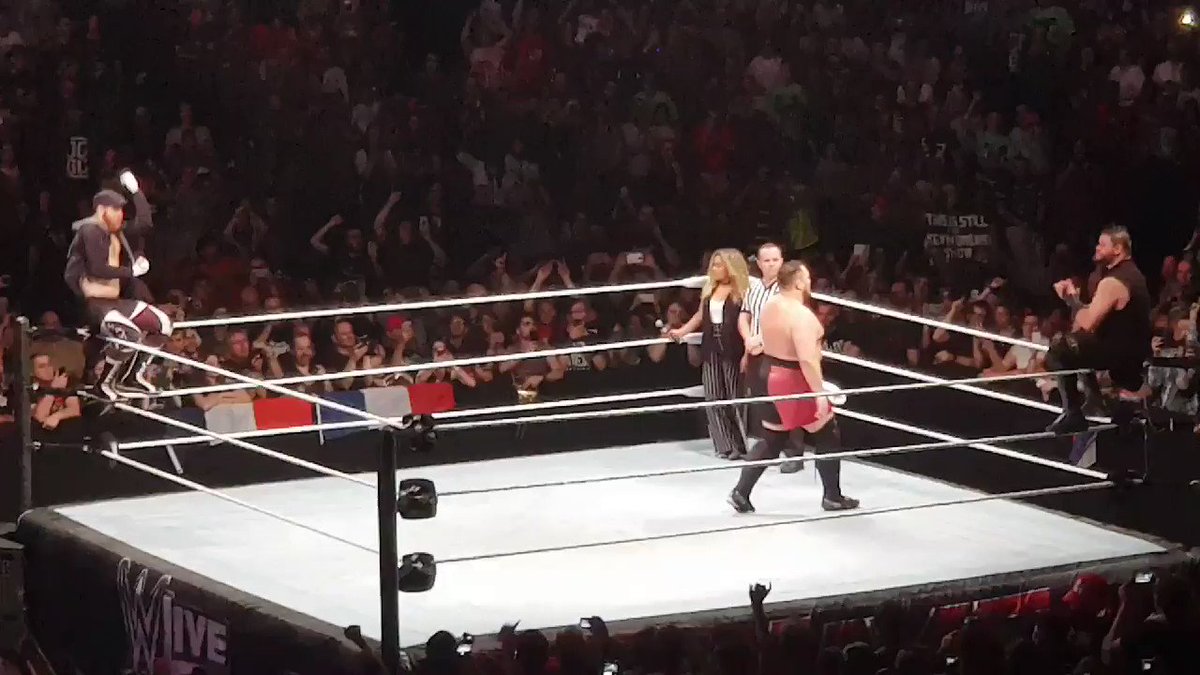 Respect my authority (@At_QKi) on Twitter photo 2018-05-20 00:39:46 JOE ! JOE ! JOE ! #WWEParis @SamoaJoe @SamiZayn JOE ! JOE ! JOE ! #WWEParis @SamoaJoe @SamiZayn