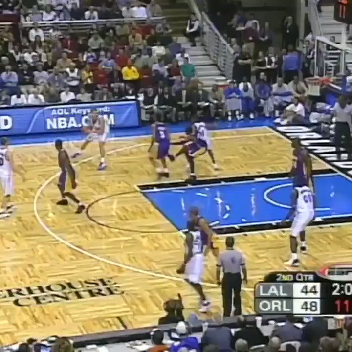 Happy Birthday, Tracy McGrady! Here s a clip of T-Mac giving Kobe that work! 