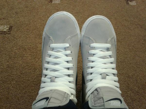 's tweet image. Cant stand it when people have twisted laces #perfectlaces