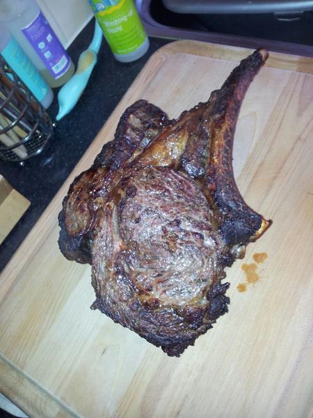 RealSlimSladey's tweet photo. Wow, this is going to be epic. Thanks Mum, for teaching me how to cook. Happy Christmas. http://t.co/hU7uhvnA