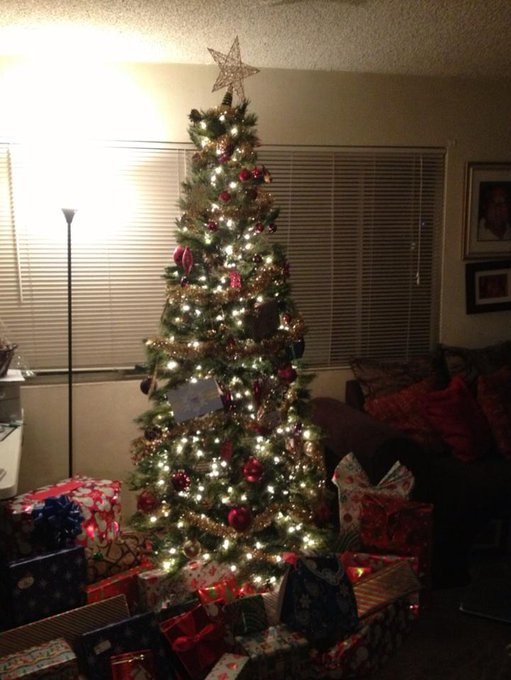 Merry Christmas to you and your love ones 🎄🎁🎅 http://t.co/OBJ9sSuh<a href="/tag/xxxmas"class="tags"><span>#xxxmas</span></a><a href="/tag/rosieradeva"class="tags"><span>#rosieradeva</span></a>