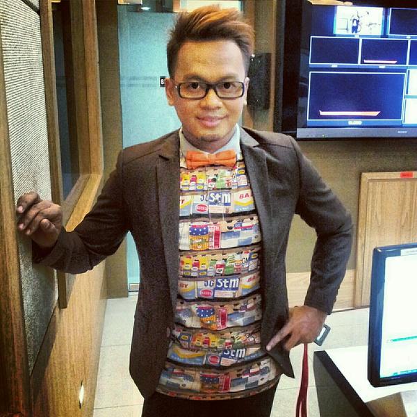 RealDJSonic's tweet photo. Selamat malam semua http://t.co/Ow4pDXhZ