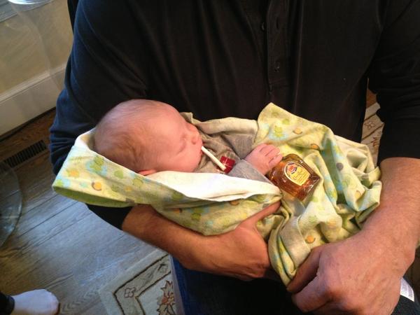 whittertwidder's tweet photo. Uhh ohh someone started a tad early! #trouble #tistheseason http://t.co/JYnSOBmV
