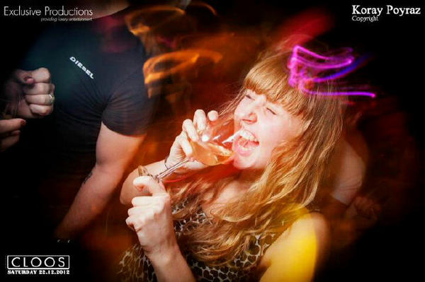 dezusvanFa's tweet image. Zo. En dan zet je je tanden erin #cloos