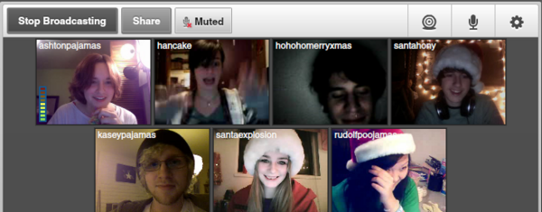 maybefoxes's tweet photo. remember when RT @BaconExplodes: Hi does anybody remember this? #christmasmemories http://t.co/SG7xoCu9Lg