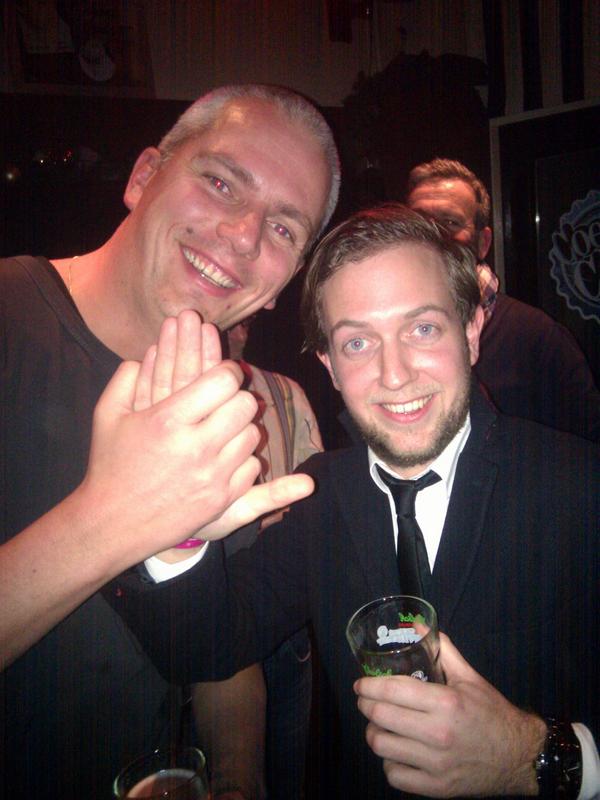 kees2805's tweet image. Tikkem aan!!