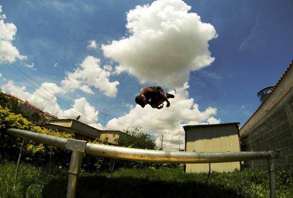 SellicyArvelos's tweet image. new toy.... @GoPro_Pictures .... #lindinho #front flip....