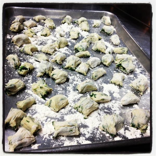 Chef_JL26's tweet photo. Stage One! Spinach Gnocchi http://t.co/iVT2fqUC