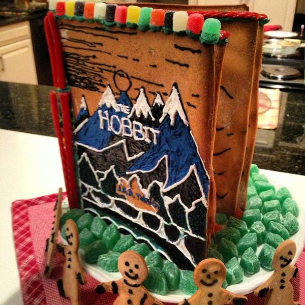 TheHobbitMovie's tweet image. Lovely piece of work! RT @TMReilly: Mom's latest gingerbread creation is a replica of The Hobbit, first print edition!