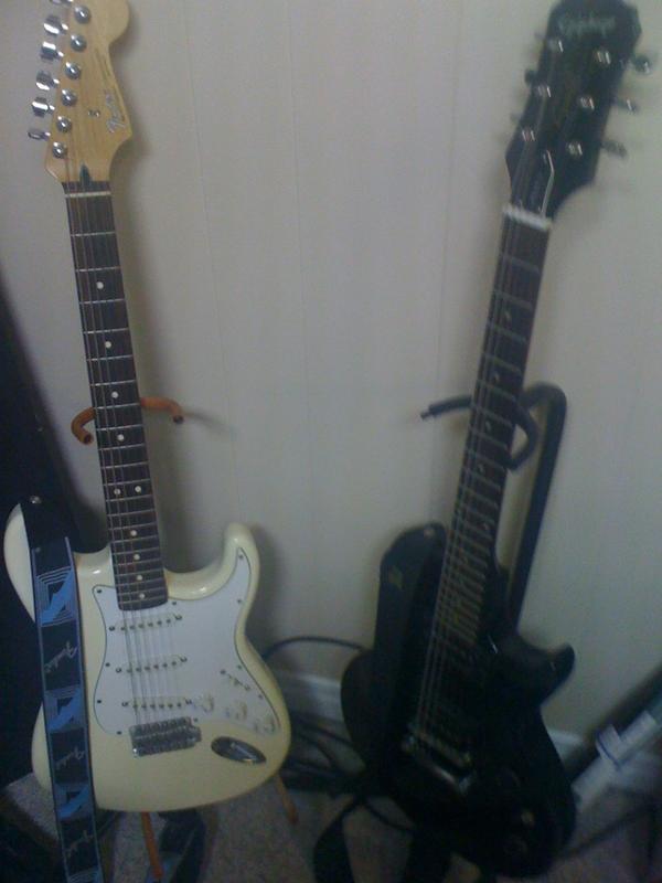 katelynn_somers's tweet image. My two pride &amp;amp; joys!!! I love these guitars!!!