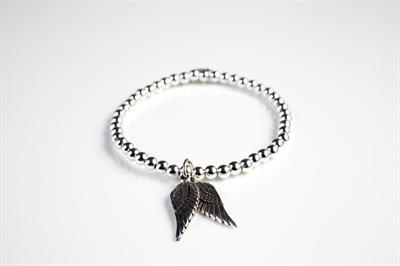 FakeMeiRP's tweet photo. @FakeYukirin_RP merry christmas! ini kado natal buat mami semoga suka~ :3 http://t.co/W6XaN5ZB