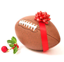 InTheBreaks's tweet photo. Merry Christmas, Feliz Navidad, and Happy Holidays to you all! #TisTheSeason #FootballLife http://t.co/7ZVq9SrV