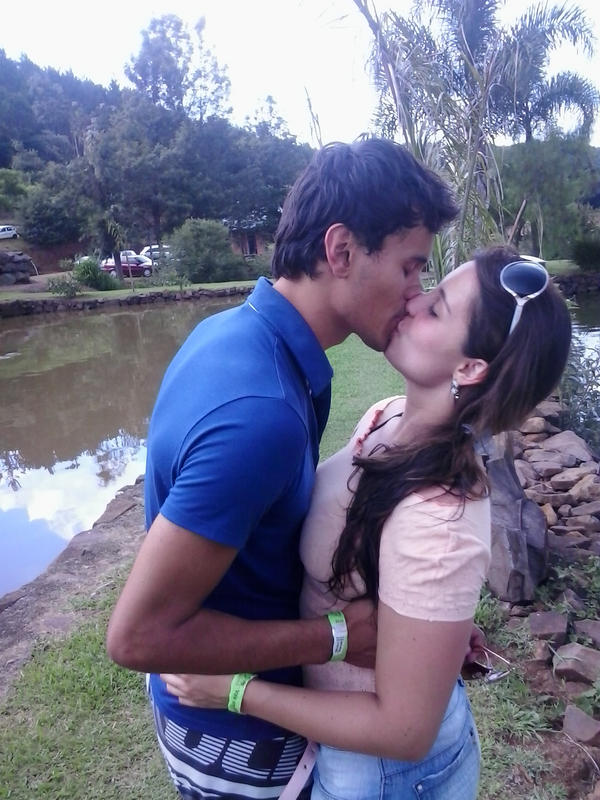 HellenCGalli's tweet photo. Meu nego *----* http://t.co/SpfTpOPC