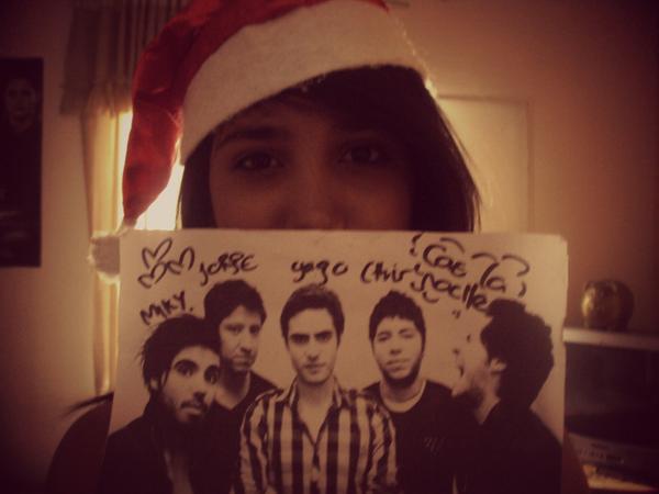 Lalacrog's tweet photo. Ya prepara para la Navidad (Con mi Gorrito y con Ustedes) :D @FansDemariaOf  @demariaoficial D: http://t.co/g6dVf2Ey