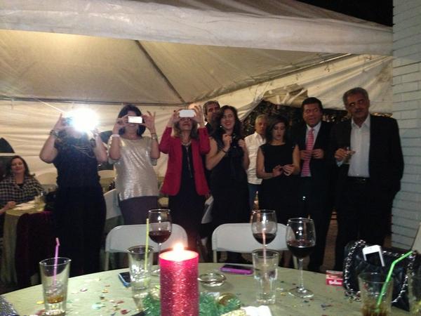 Se pueden poner peor con las sesiones de fotos en Navidad o ya es el límite?