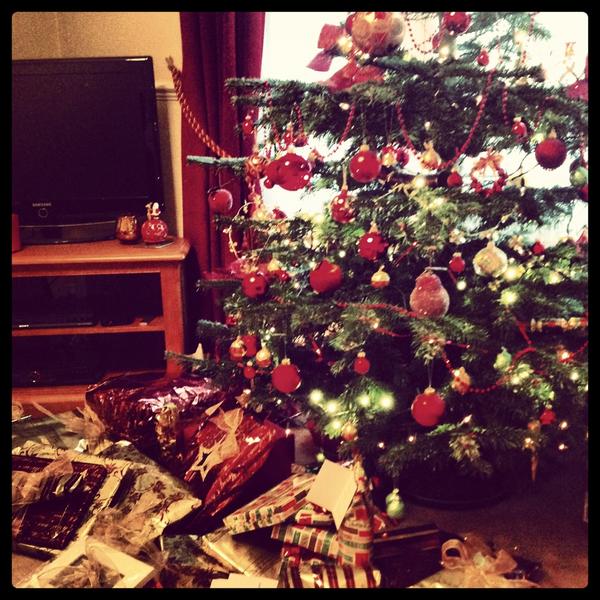 Cotton_Said's tweet photo. @GeorginaCotton @helen_cotton #favourites http://t.co/agAPHQtk