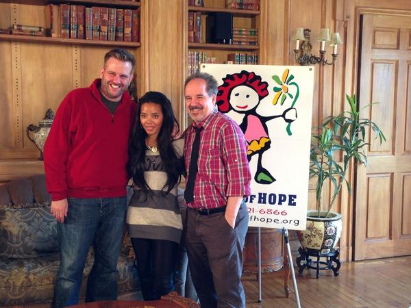ACA_PR's tweet photo. @stephenwallem @AngelaSimmons  and @johnpankow join the cause to help the 65,000+ families #toysofhope http://t.co/qsEPDL2G