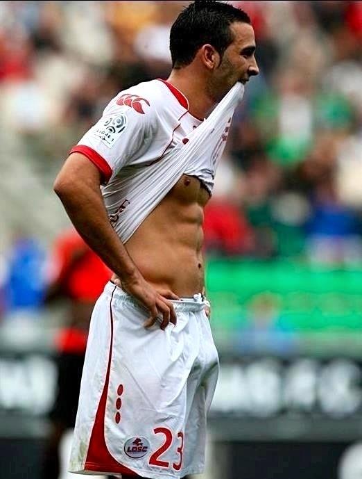 "@bulgespotter: How lush are footballers!!they literally make me feel ...