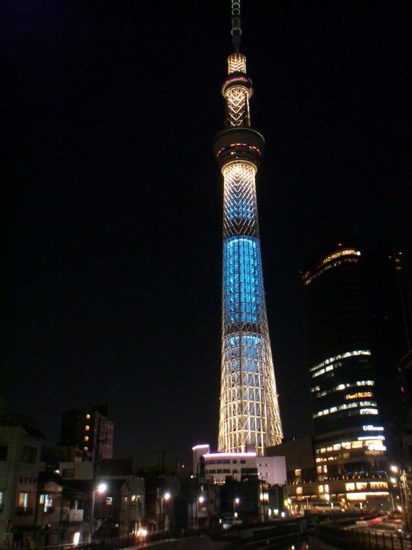 wegojt's tweet photo. SKYtreeは綺麗ですね！近くにあったけど行けませんでした http://t.co/0SfskBzt